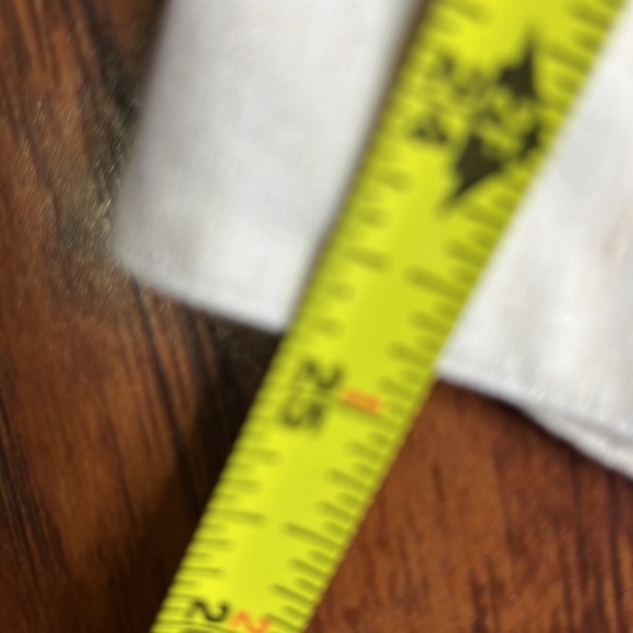 Mondo di Marco Men's Cream Lightweight Classic Casual Button Down Shirt - Picture 6 of 7